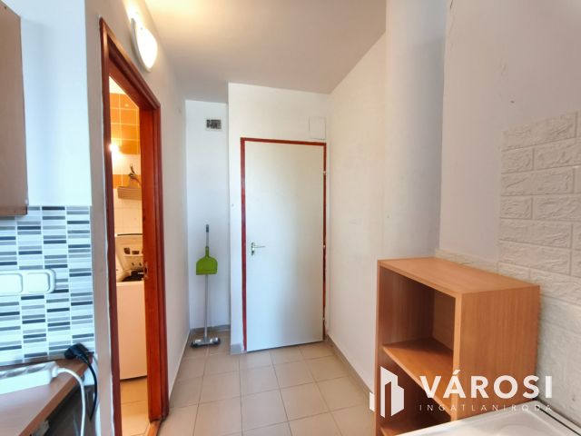 Tulajdonjogos mini lakás Szegeden 30 M Ft alatt!