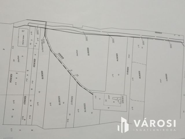 Ipari-gazdasági fejlesztési terület  a 4-es főút mellett