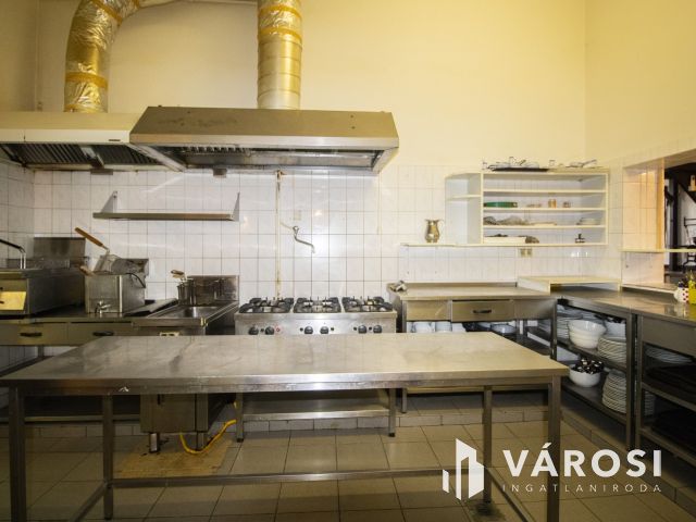 Tradicionális hangulatú étterem Szarvason