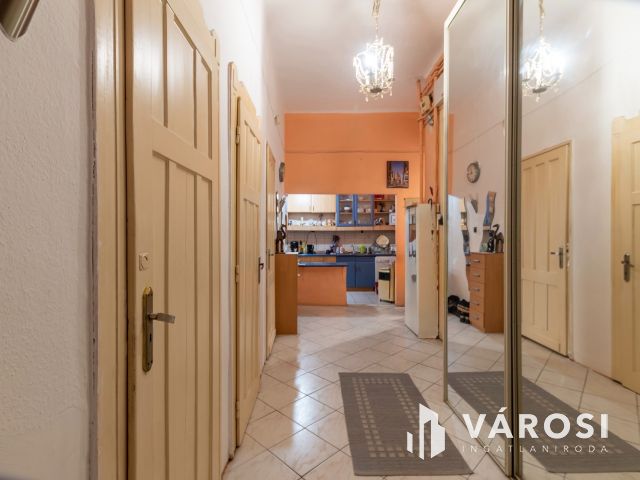 Polgári nagylakás Újlipótváros szívében