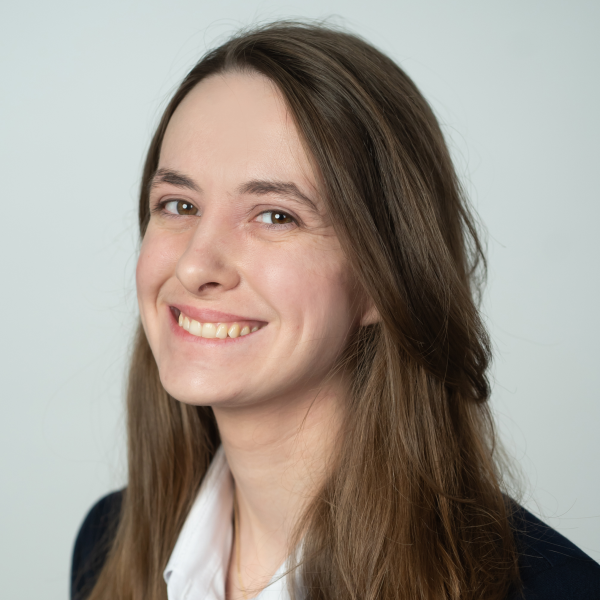 Mucsi Eszter